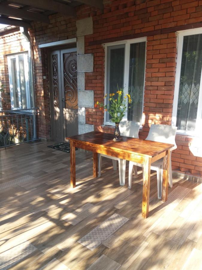 Guest House Darejani Kutaissi Exterior foto